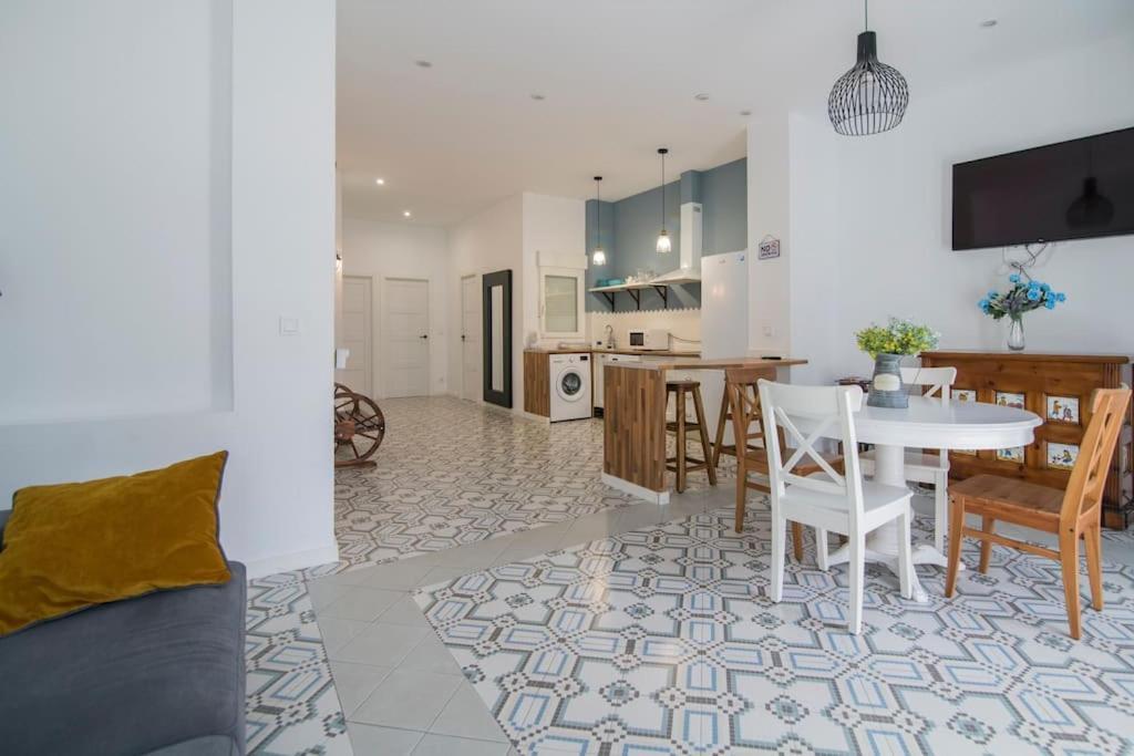 Cozy Flat In City Center Feel The Vibe Selfcheckin Βαλένθια Εξωτερικό φωτογραφία